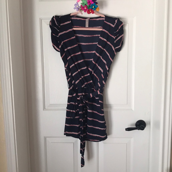 Romper - Picture 2 of 3